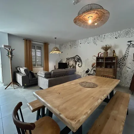 Casa de Férias Maison Victor Hugo - 10 Personnes, 4 Salles D'eau, 5 *