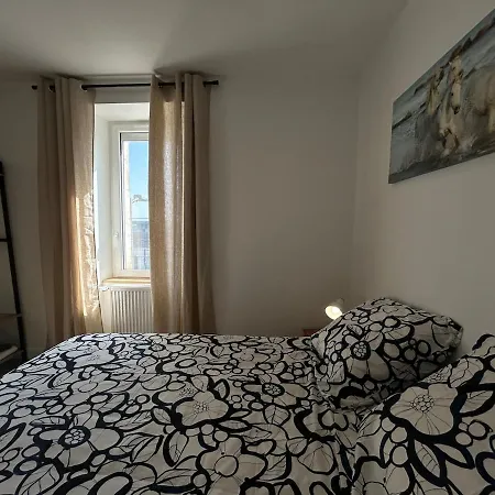 Maison Victor Hugo - 10 Personnes, 4 Salles D'eau, 5 度假居 *