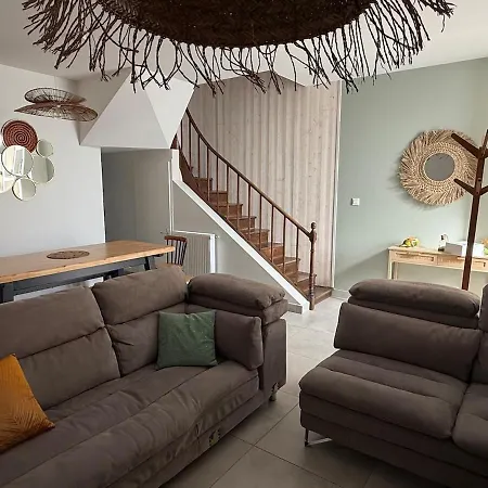 Maison Victor Hugo - 10 Personnes, 4 Salles D'eau, 5 度假居 *
